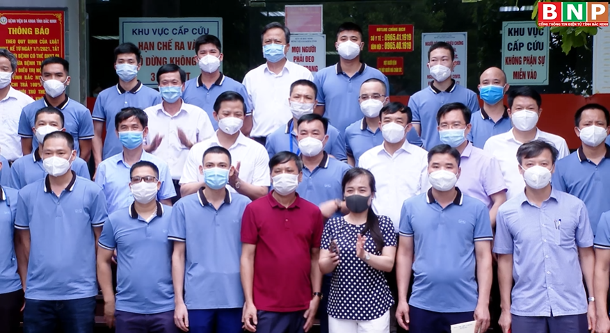 Đoàn cán bộ Ngành y tế Bắc Ninh lên đường hỗ trợ Thành phố Hồ Chí Minh trong việc phòng, chống dịch Covid-19
